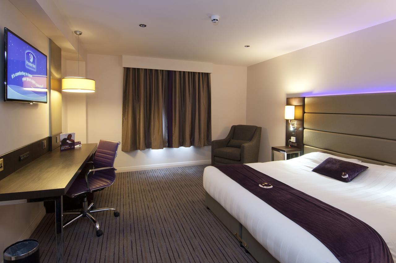 Premier Inn Glasgow Pacific Quay الغرفة الصورة